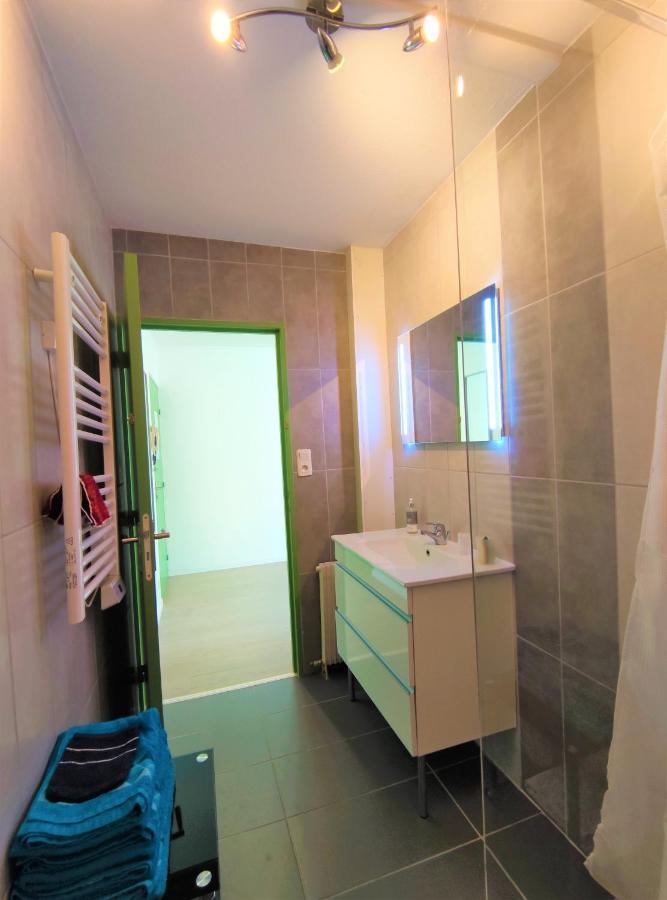 לה רושל 6 Appartements Et 4 Adresses A Mi-Chemin Entre Le Vieux Port Et L Ile De Re מראה חיצוני תמונה