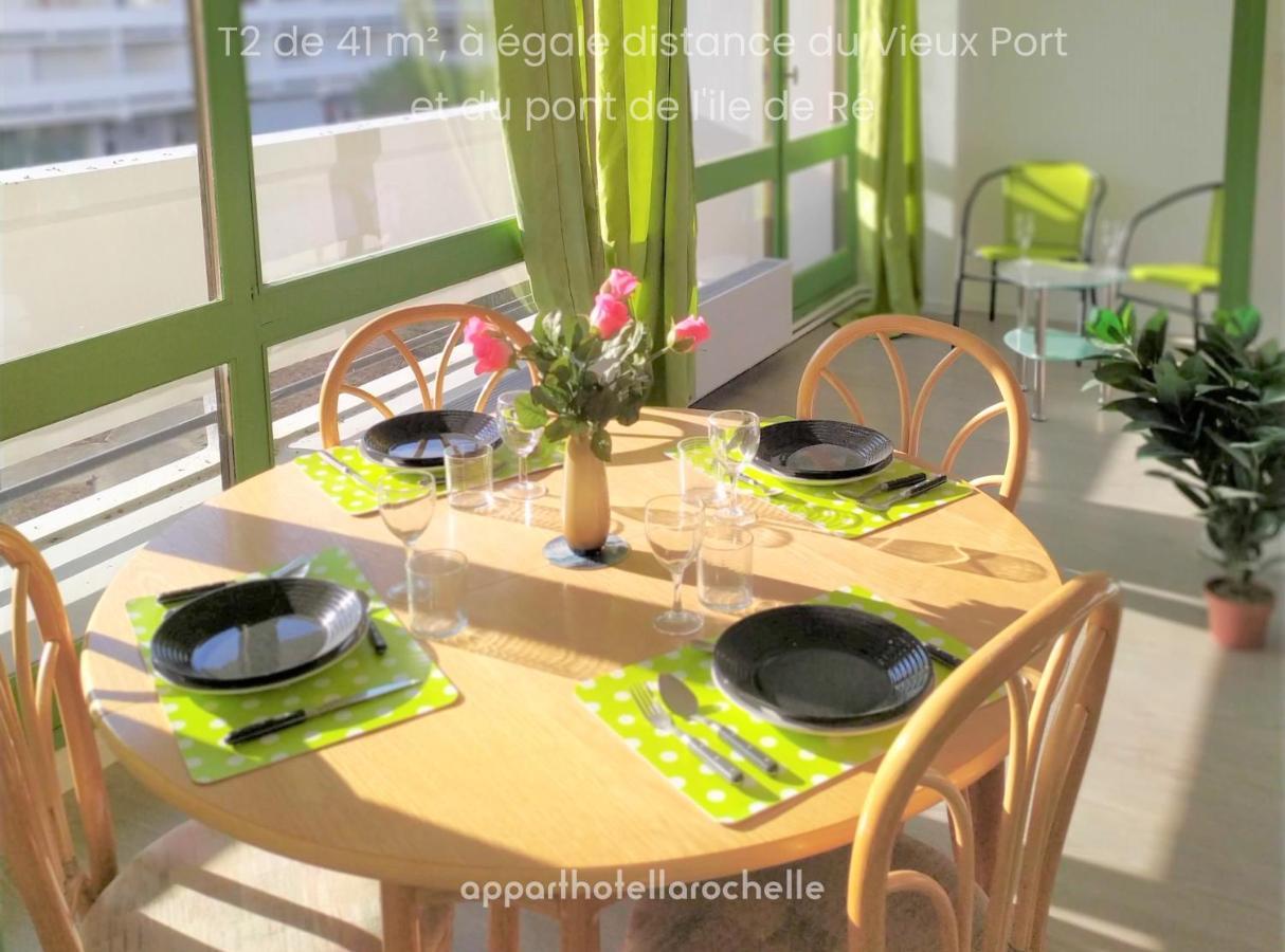 לה רושל 6 Appartements Et 4 Adresses A Mi-Chemin Entre Le Vieux Port Et L Ile De Re מראה חיצוני תמונה