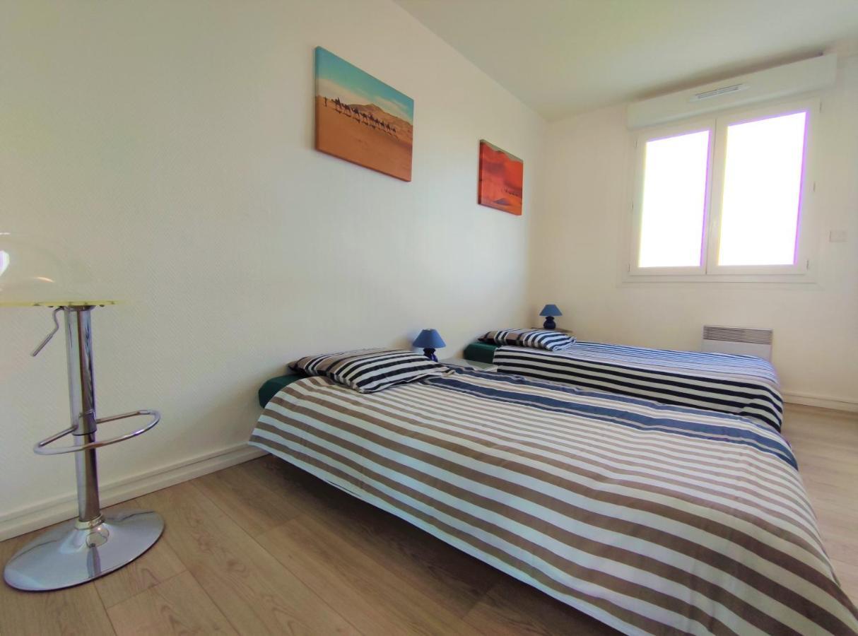 לה רושל 6 Appartements Et 4 Adresses A Mi-Chemin Entre Le Vieux Port Et L Ile De Re מראה חיצוני תמונה