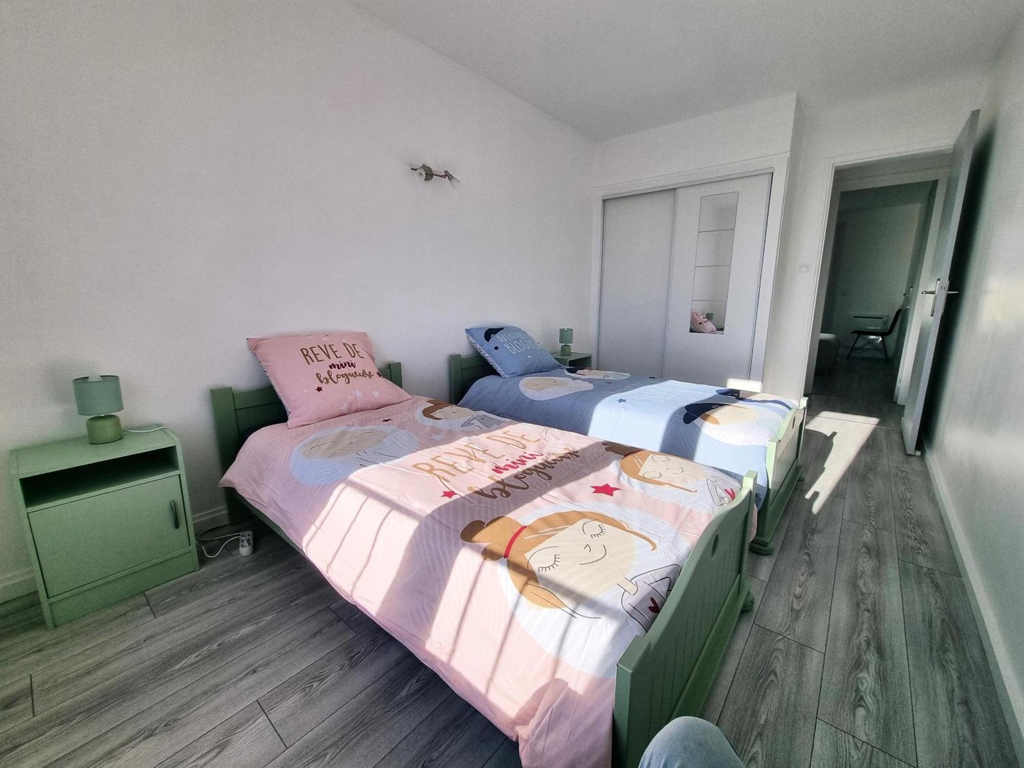 לה רושל 6 Appartements Et 4 Adresses A Mi-Chemin Entre Le Vieux Port Et L Ile De Re מראה חיצוני תמונה